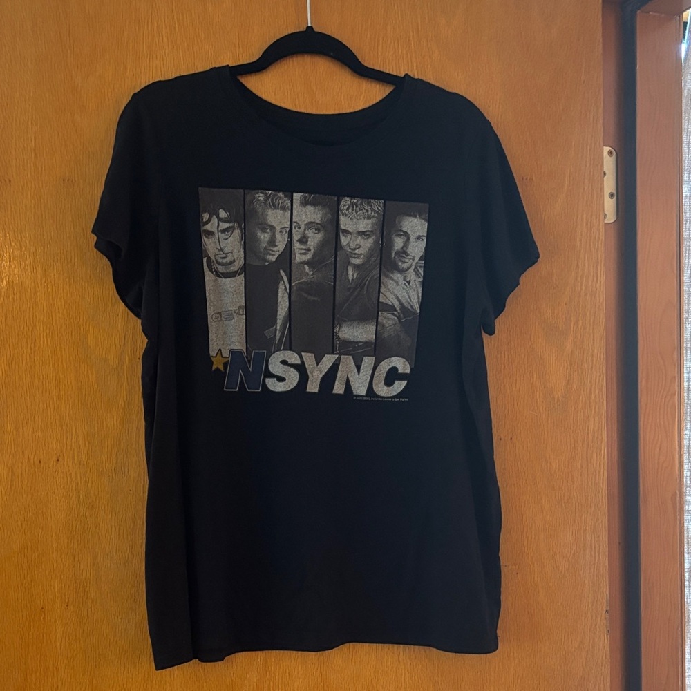 *NSYNC Torrid Black Graphic T-Shirt